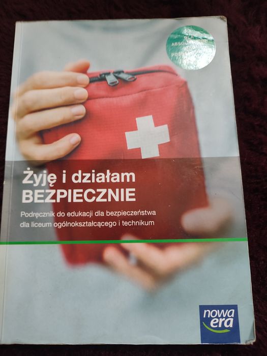 Podręcznik Żyję i działam BEZPIECZNIE