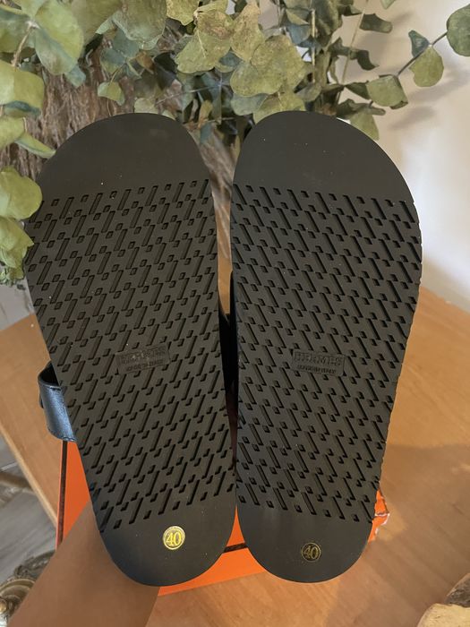 Czarne klapki damskie Chypre skóra naturalna 24 cm 37/38 buty na lato