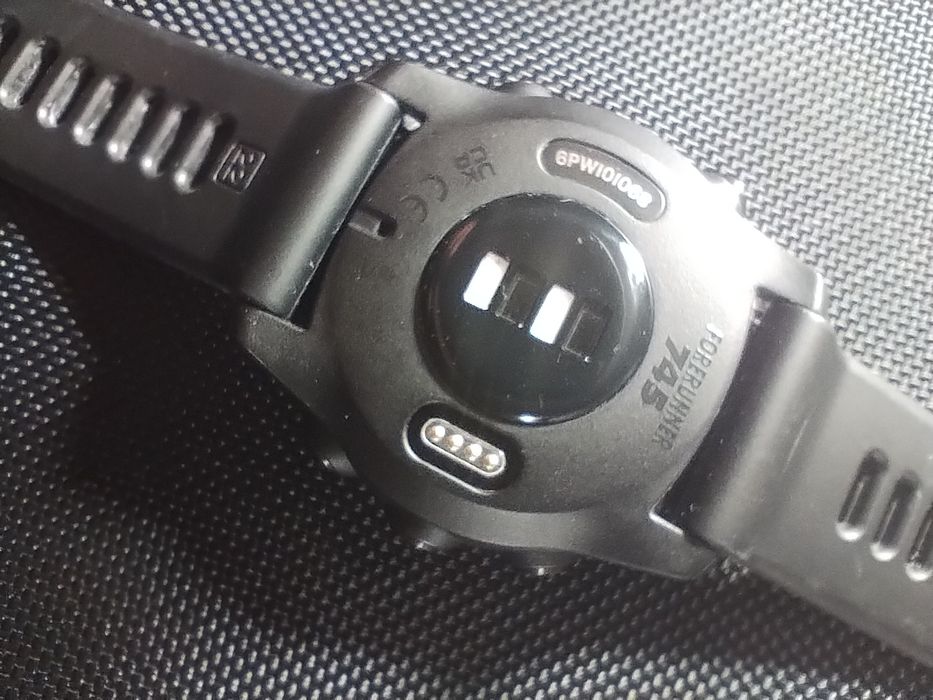 Garmin Forerunner 745