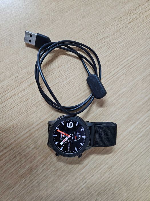 Smartwatch AMAZFIT GTR 42mm Preto