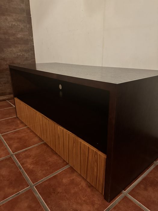 Móvel de televisão