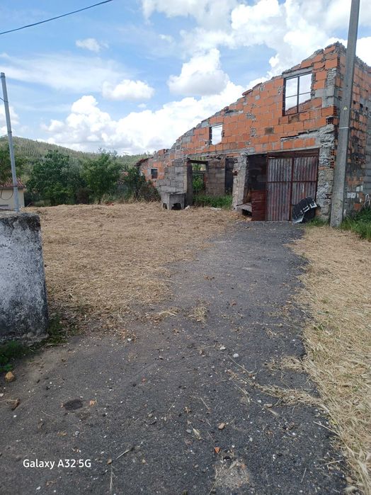 terreno aldeia moninho aldeia  xisto