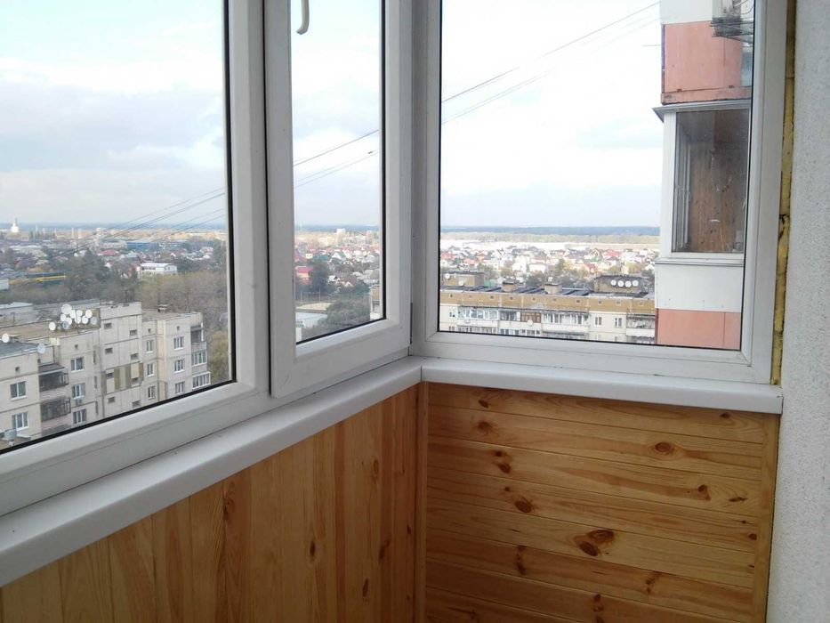 Бровари, Олімпійська, 8а