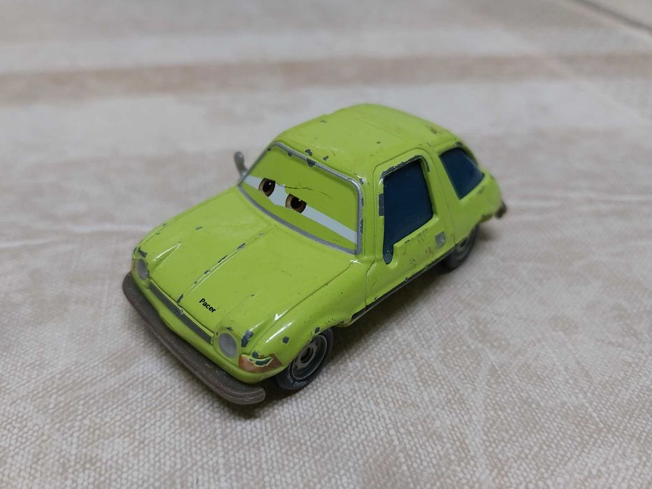 CARS / Disney / Pixar – ACER (In Trouble)