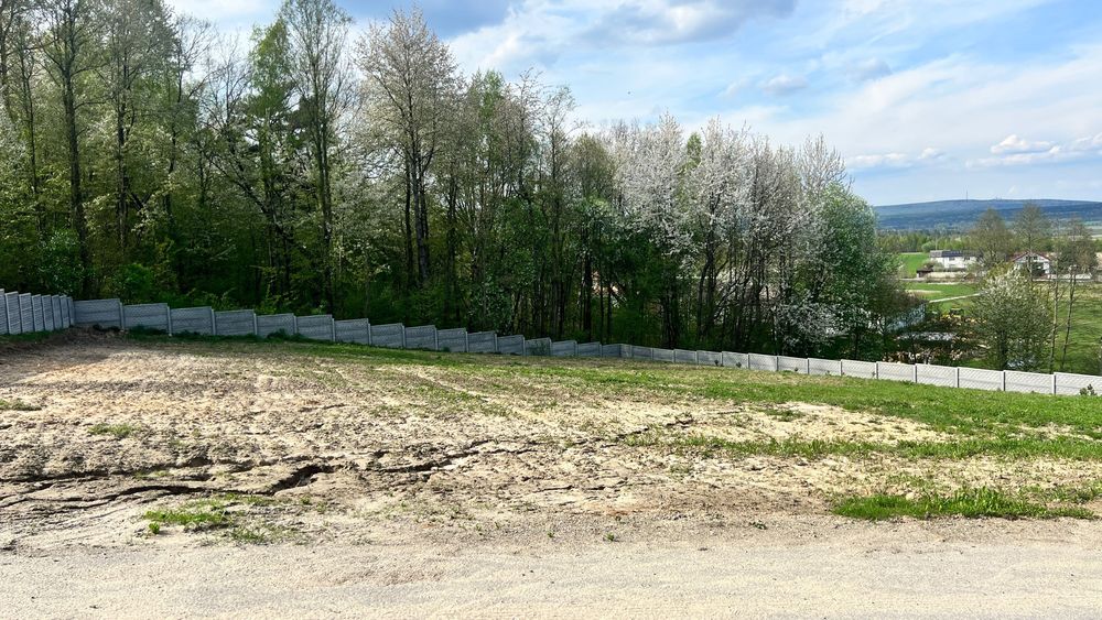 Na sprzedaż- widokowa działka budowlana- 16 arów- Łagów