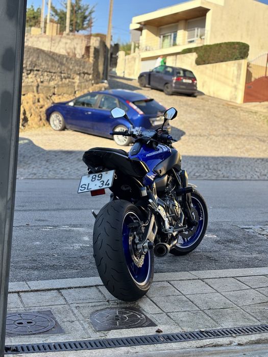 Vendo/Troco Mt07 35kw (Livrete)