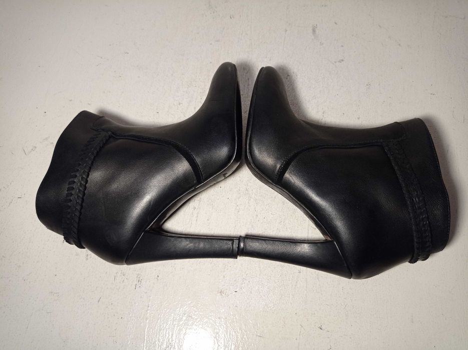 botki skórzane Massimo Dutti