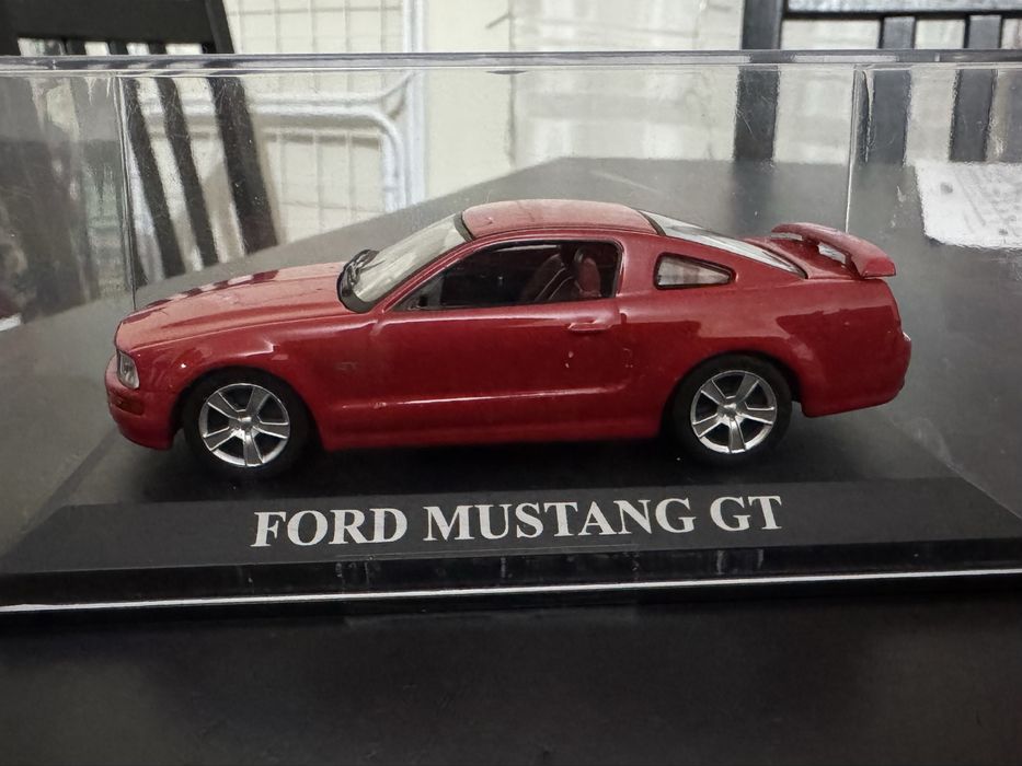 Ford Mustang GT Altaya/IXO 1:43