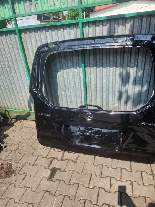 Kalpa tylnie Mercedes V klasa 447 bardzo ładny stan