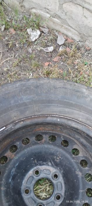 Продам колесо под запаску