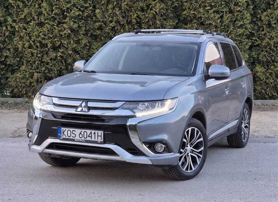 Mitsubishi Outlander III LIFT 2.0 150KM Automat 2016 / 4x4 / KAMERA / FULL LED / Serwis