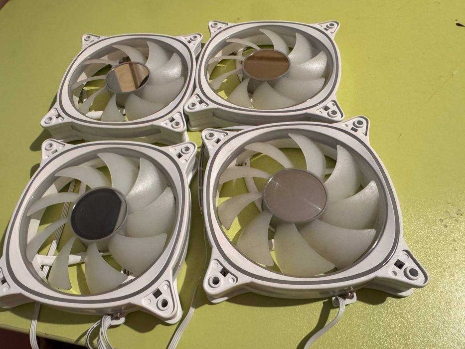 Вентилятори для ПК QUBE 120 мм (4 шт), Б/в, Білий колір, Підсвітка RGB