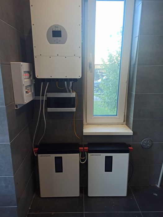 Монтаж / інсталяція інвертора з акумулятором / ДБЖ. Резервне живлення.