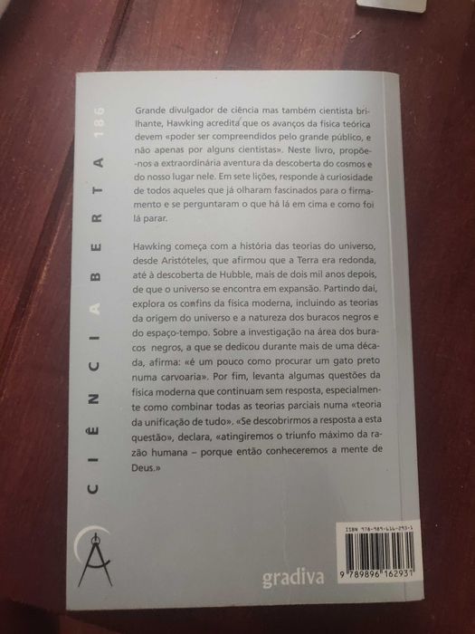 Vários tipos de livros
