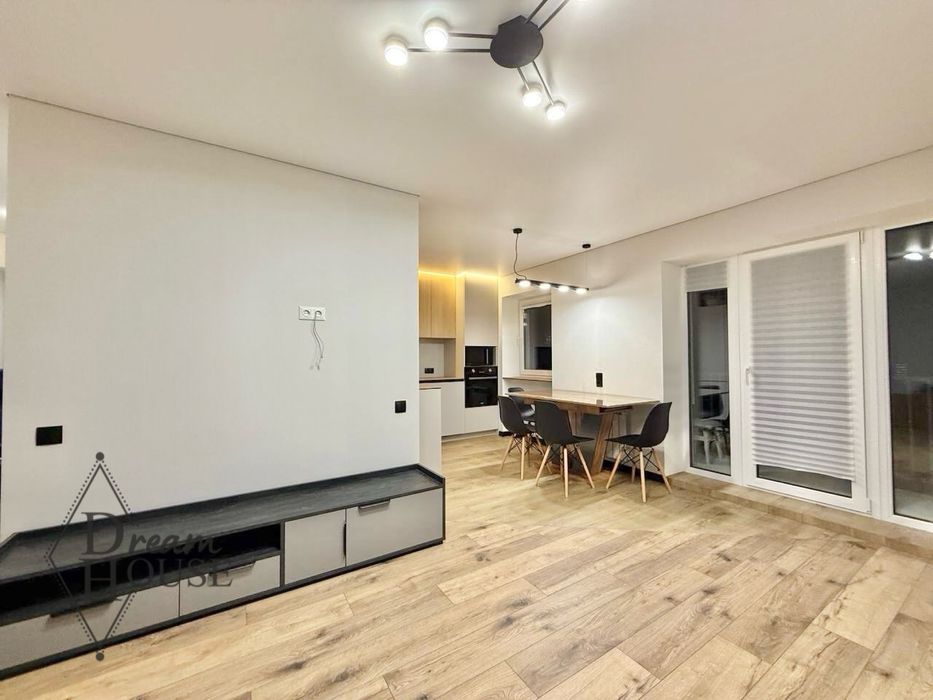 Продаж 2 кімнатної квартири