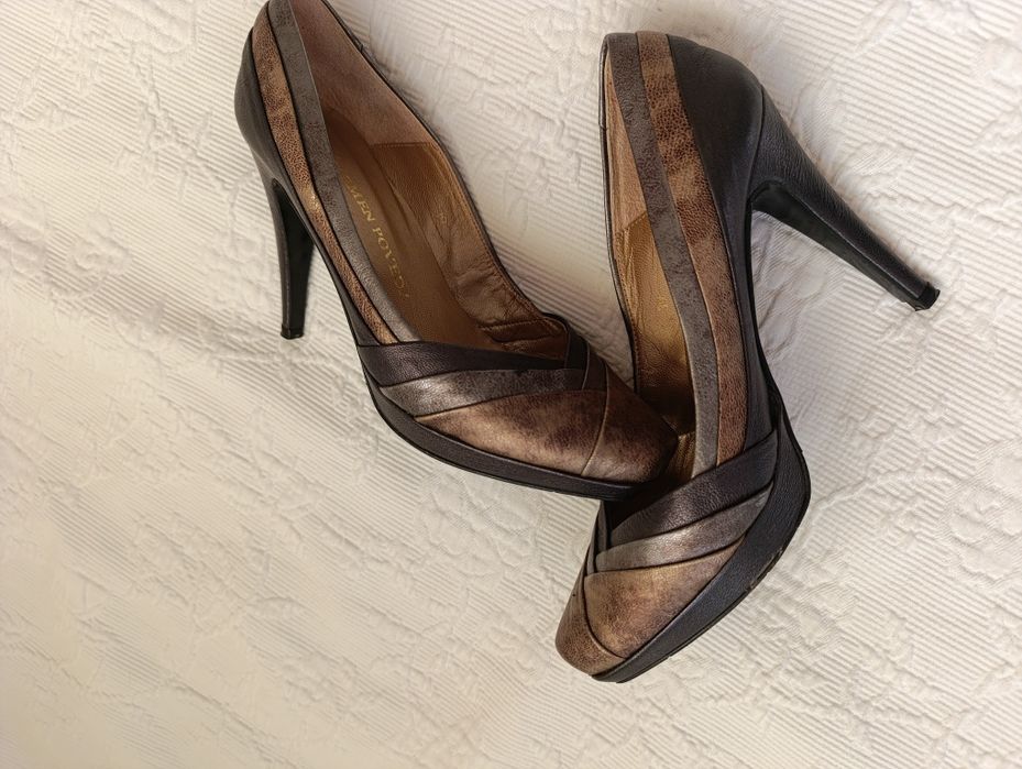 Buty damskie na obcasie 39 skórzane