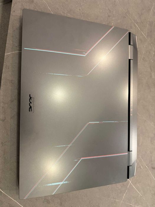 Acer nitro 5 RTX 4060 i7-12650H