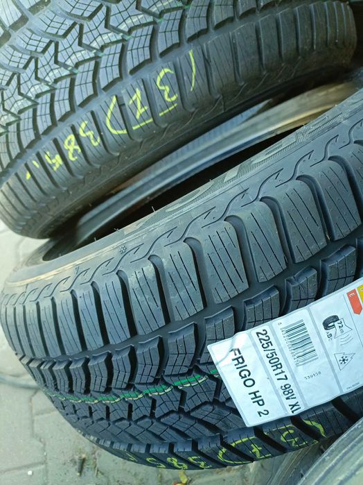 Nowe opony zimowe 225/50/17 Dębica 2 sztuki 2024/25r