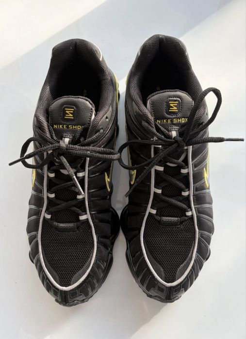 кроссовки nike shox оригинал СРОЧНО