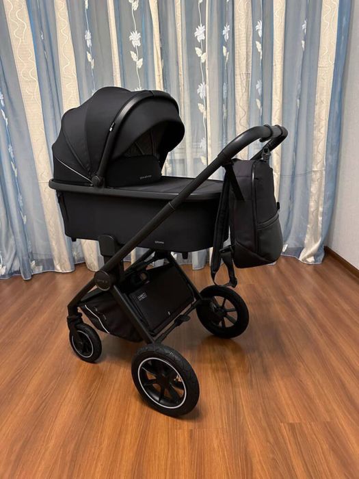 Продам коляску Carrello Ultimo - 2в1 (3в1) (с автокреслом)