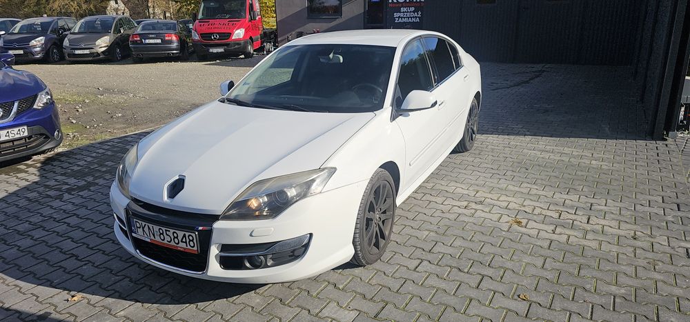 Renault Laguna III 2011r LIFT AUTOMAT 2.0D 4-Control Stan Bdb 173 koni