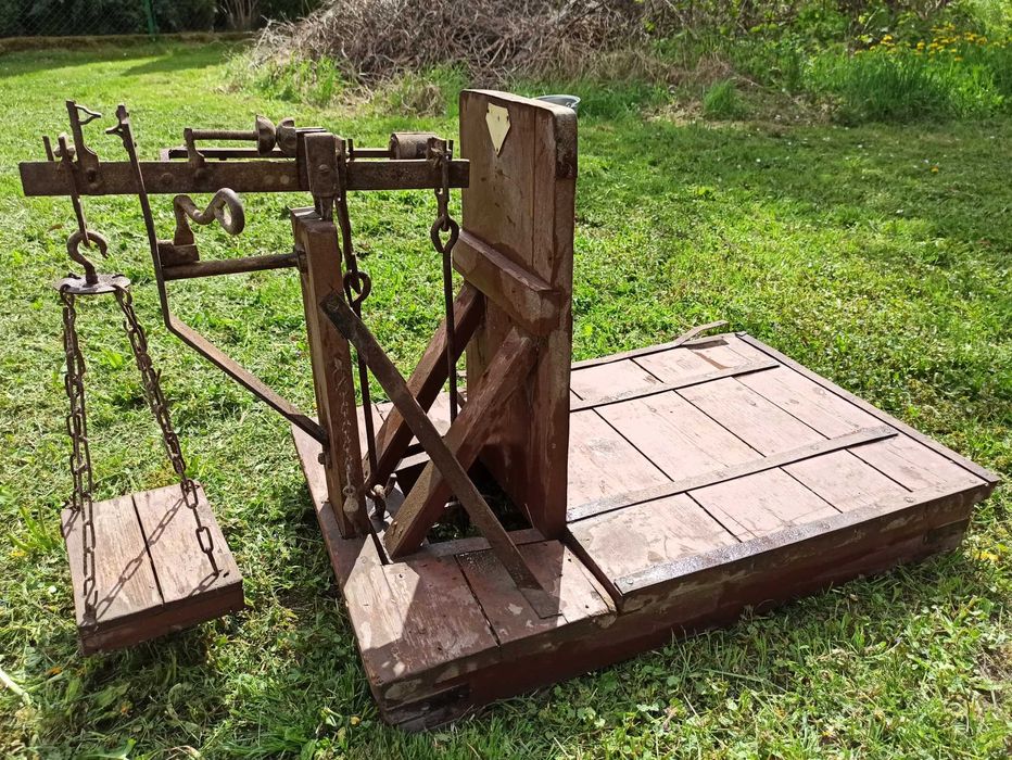 Waga szalkowa rolnicza plus ciężarki, odważniki