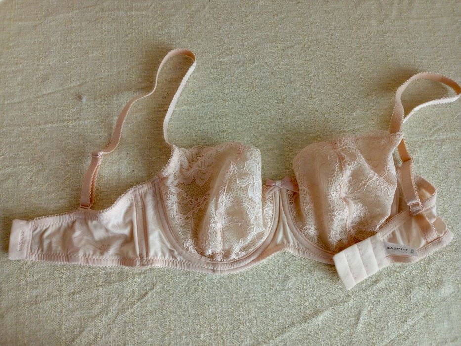 Бюстгальтер 70 D