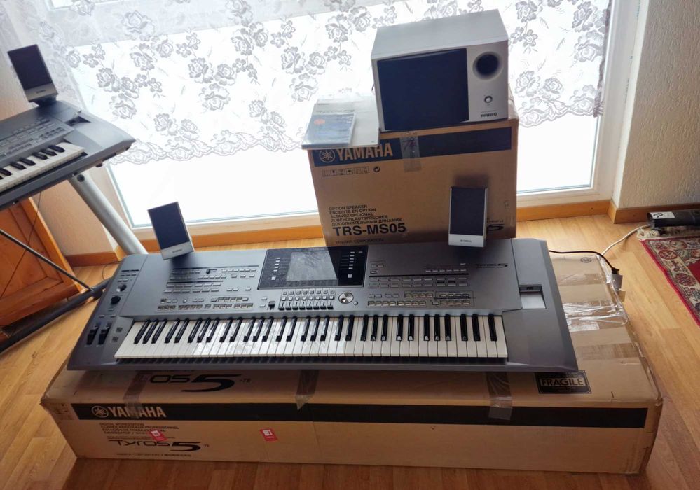 Yamaha Tyros 5-76