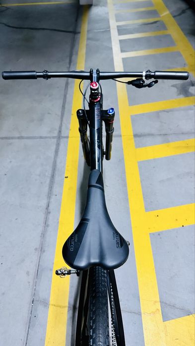 Orbea Alma em carbono. Roda 29. Tamanho M
