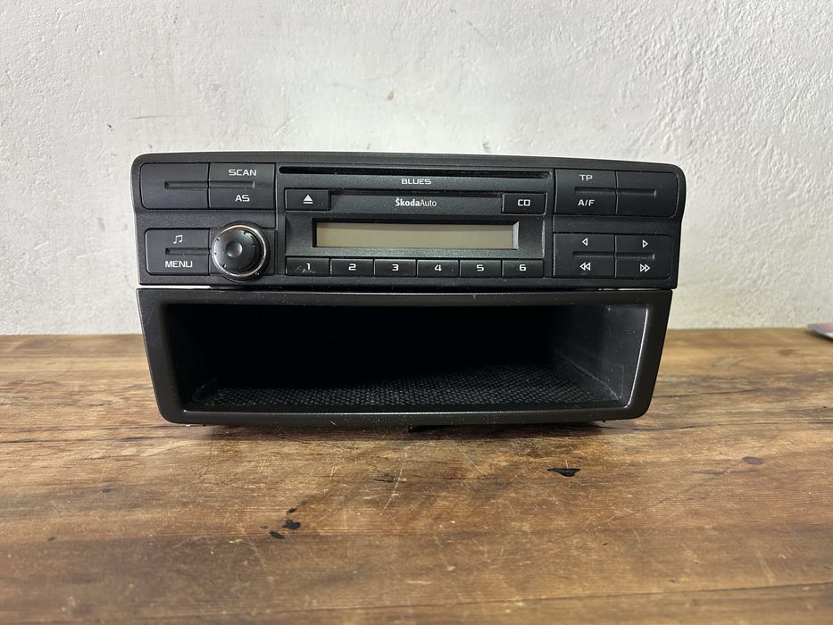 Магнітола Scoda Octavia