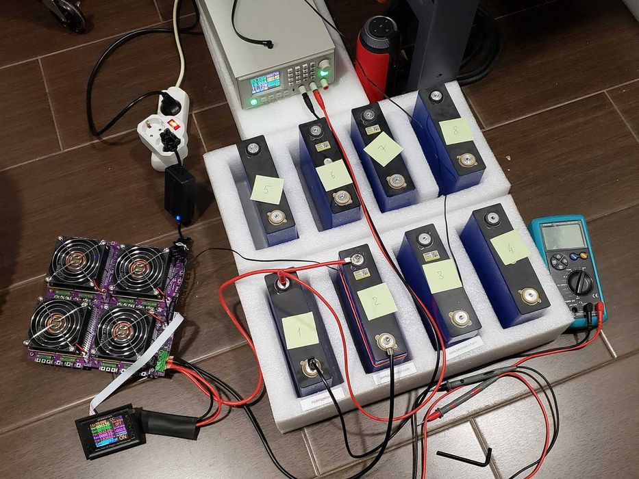 Акумулятор LiFePO4 (комірки), 8шт, в середньому 77Ah/шт