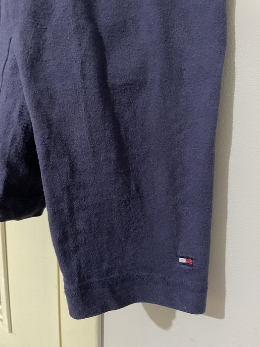 Продам Tommy Hilfiger