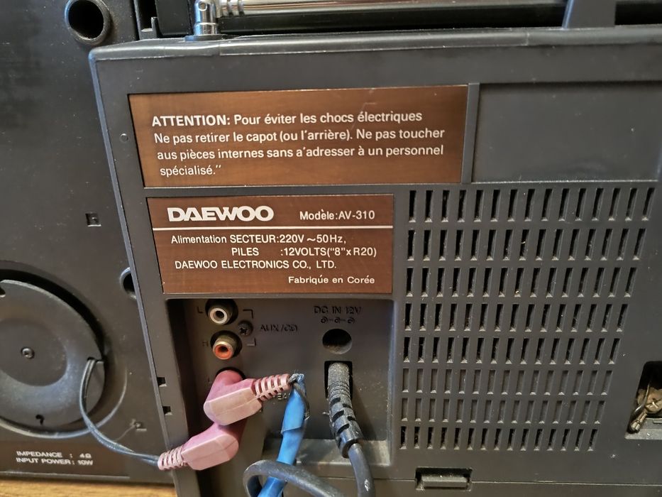 Radiomagnetofon daewoo z radiem i tv av-310