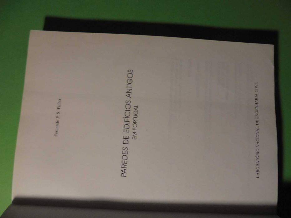 Pinho (Fernando F.S);Paredes de Edifícios Antigos