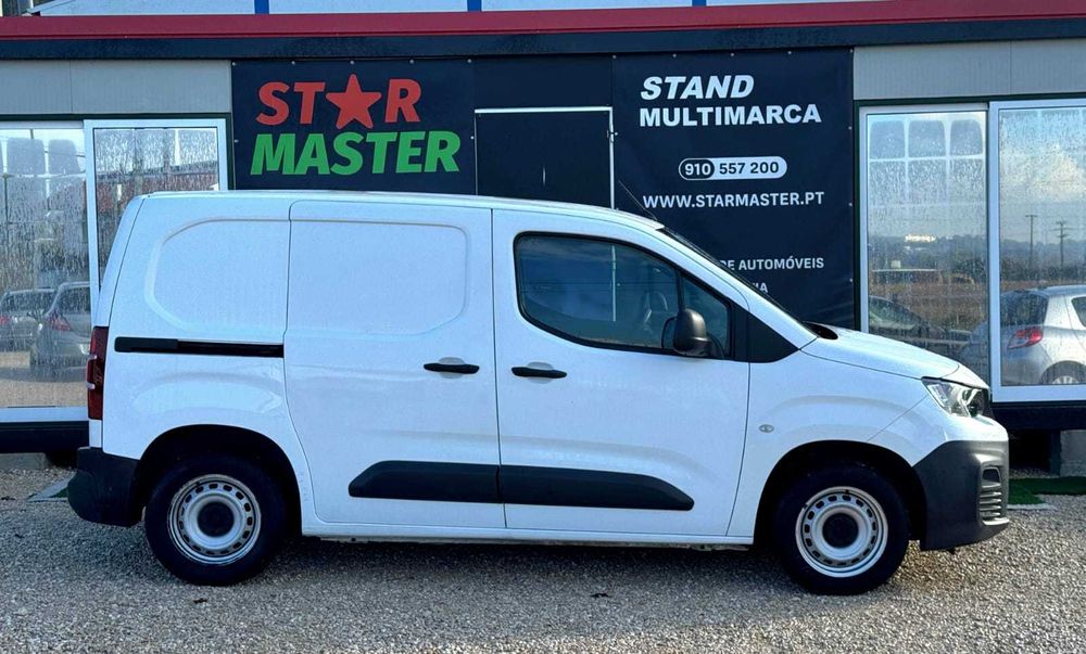 Peugeot Partner 1.5 BlueHDi Pro Standard- Garantia Incluída