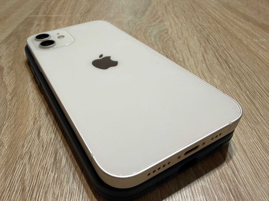 iPhone 12 64GB biały