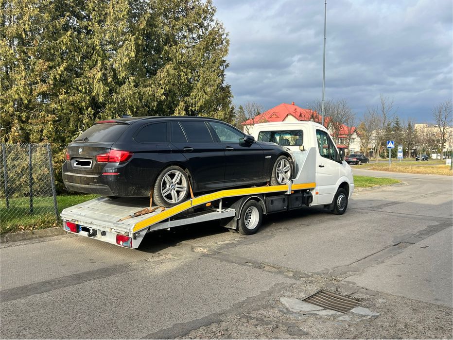 24/7 Послуги евакуатора, лафета, вантажні перевезення