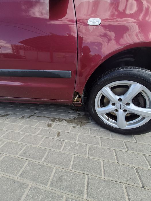 Продається Форд Ґелексі