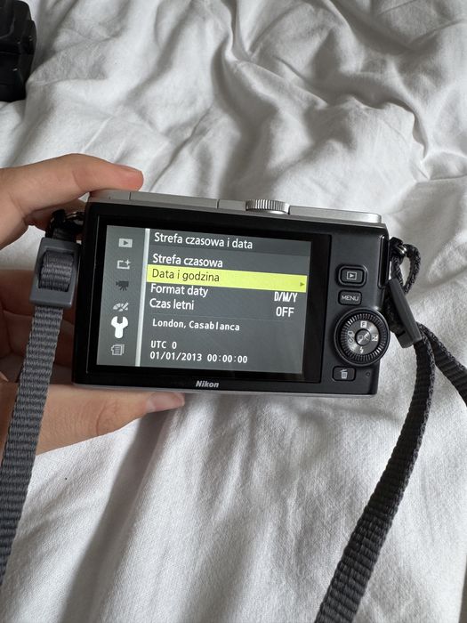 Nikon 1 J3 srebrny na częsci