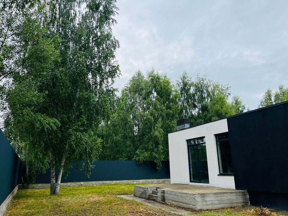 Будинок з гаражем + сховище! Білогородка