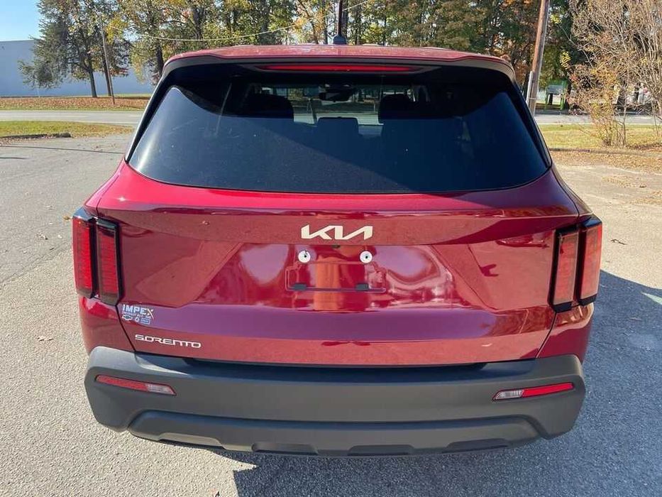2023 Kia Sorento LX