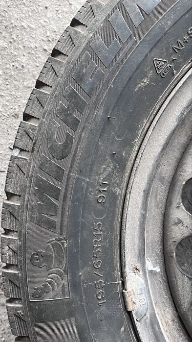 Całe koła 5x112 z oponami zimowymi