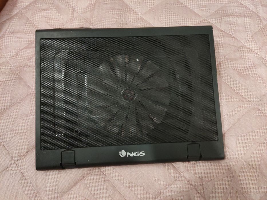 Base de Arrefecimento para Portátil NGS – Ventoinha silenciosa