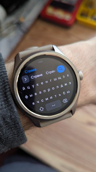Смарт часы годинник Mobvoi TicWatch Pro 5 GPS Sandstone