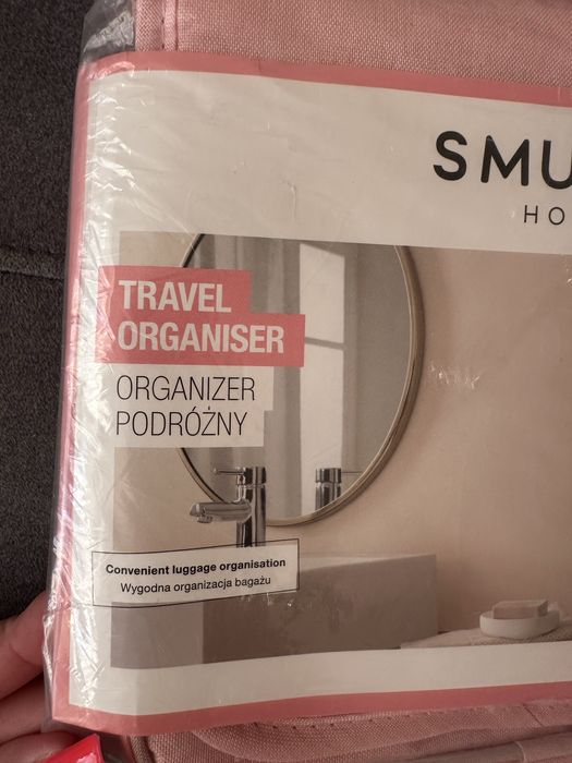 Nowy różowy rozkładany organizer podróżny