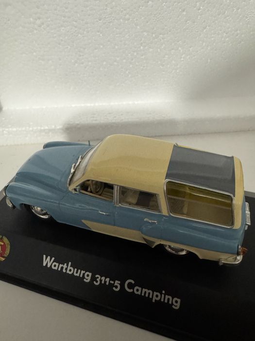 Miniatura Warburg escala 1:43