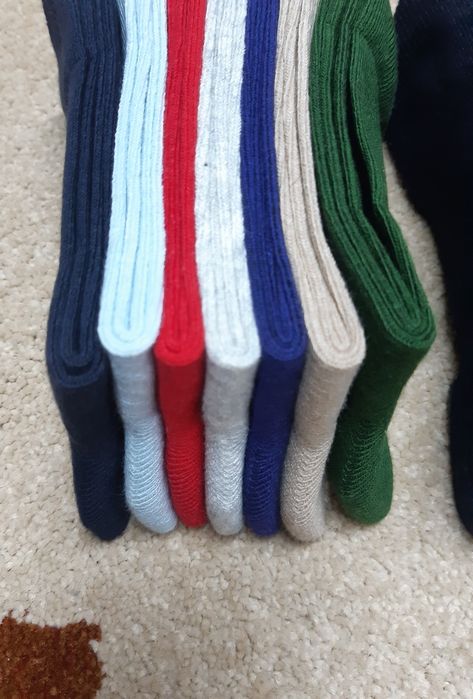 14 pares de  meias de criança