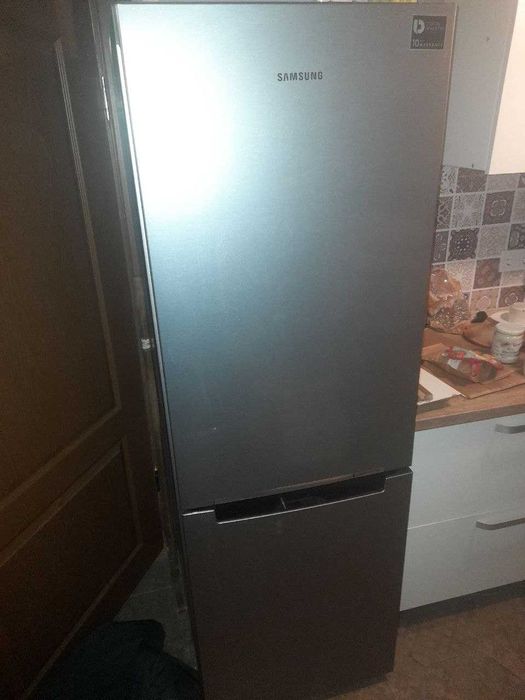 Холодильник Samsung RB29FSRNDSA/WT