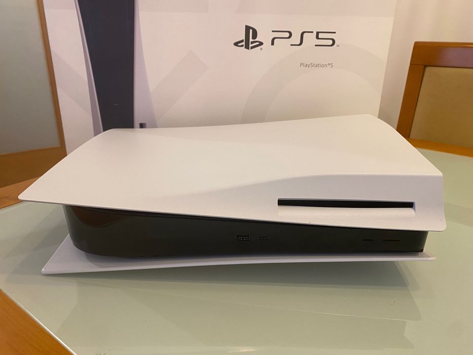 Ps5 Versão digital + físico com 850Gb