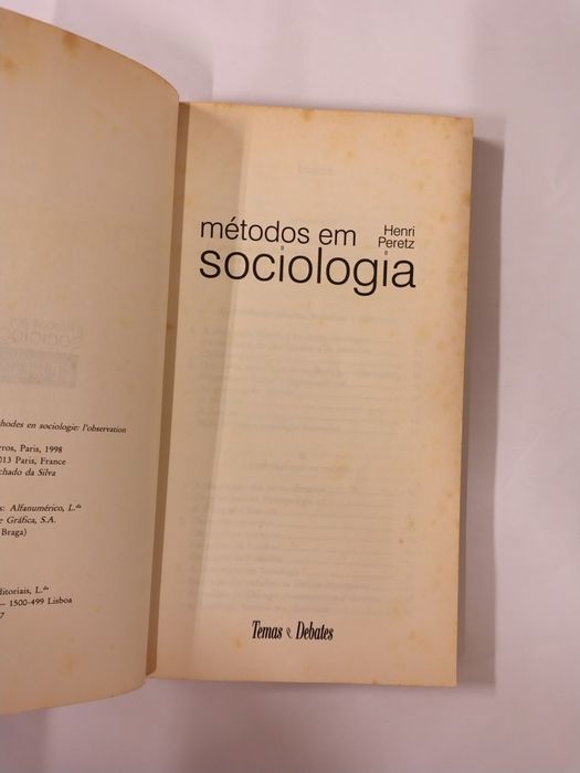 Métodos em Sociologia, de Henri Peretz